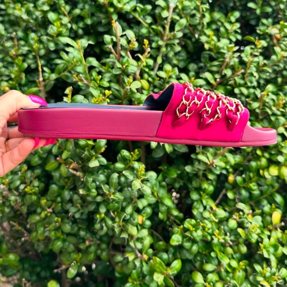 Chanel chain slides 💓 - Picture 6 of 6